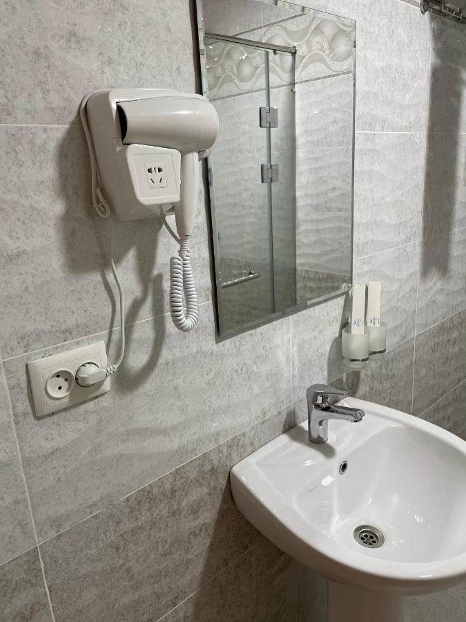 Baraka Hotel タシュケント エクステリア 写真