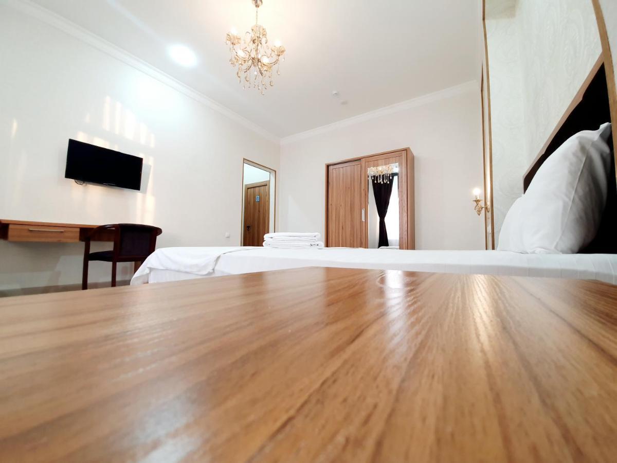 Baraka Hotel タシュケント エクステリア 写真