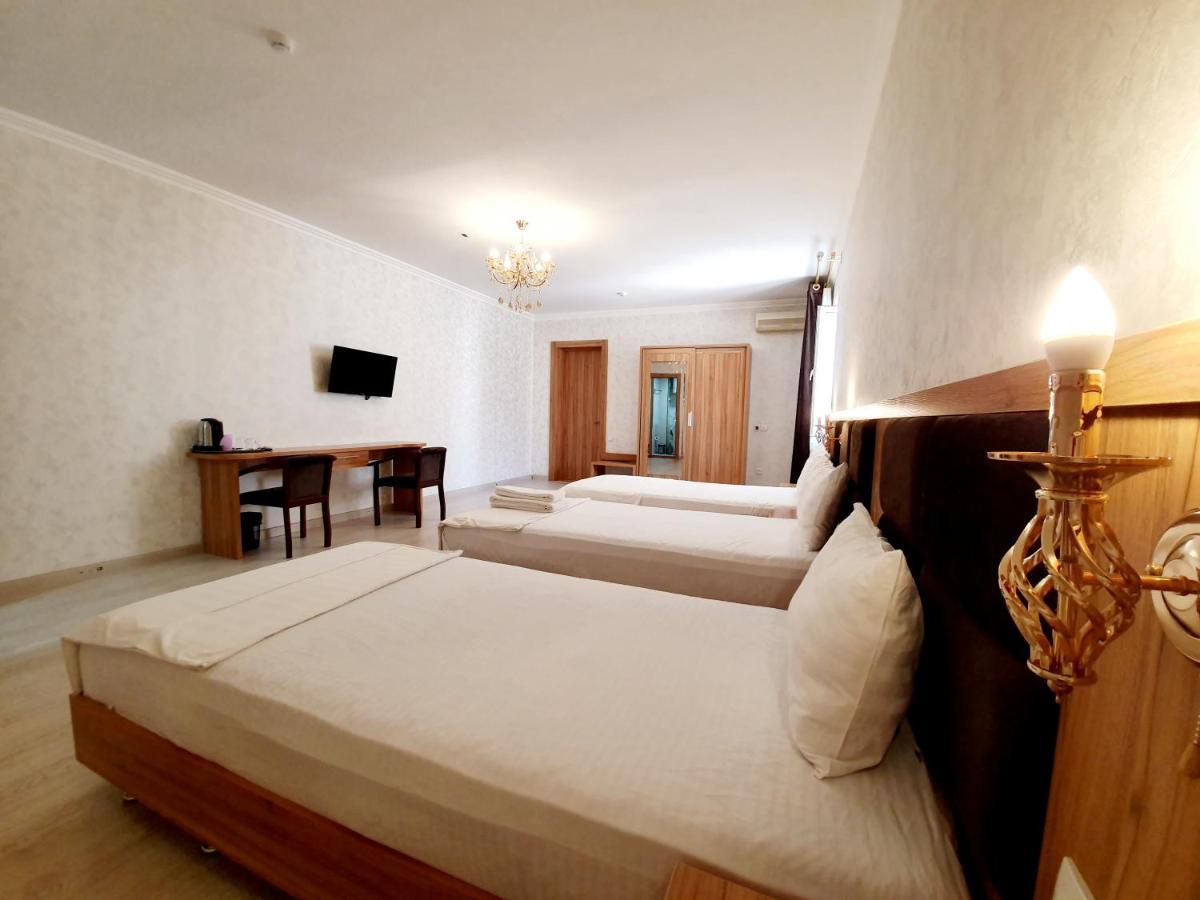 Baraka Hotel タシュケント エクステリア 写真